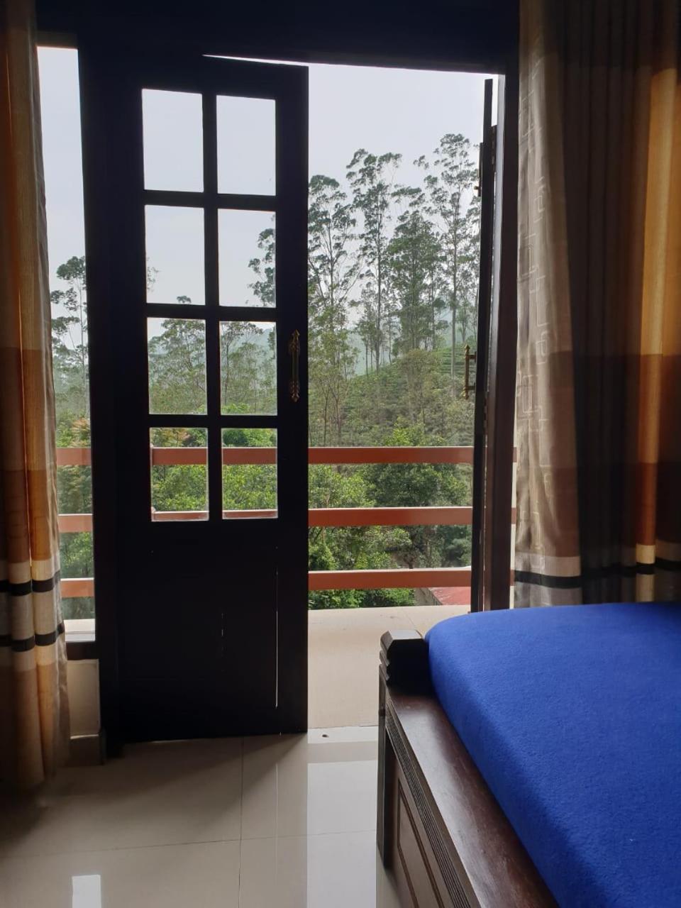 Delhousie Hotel Наллатания Номер фото